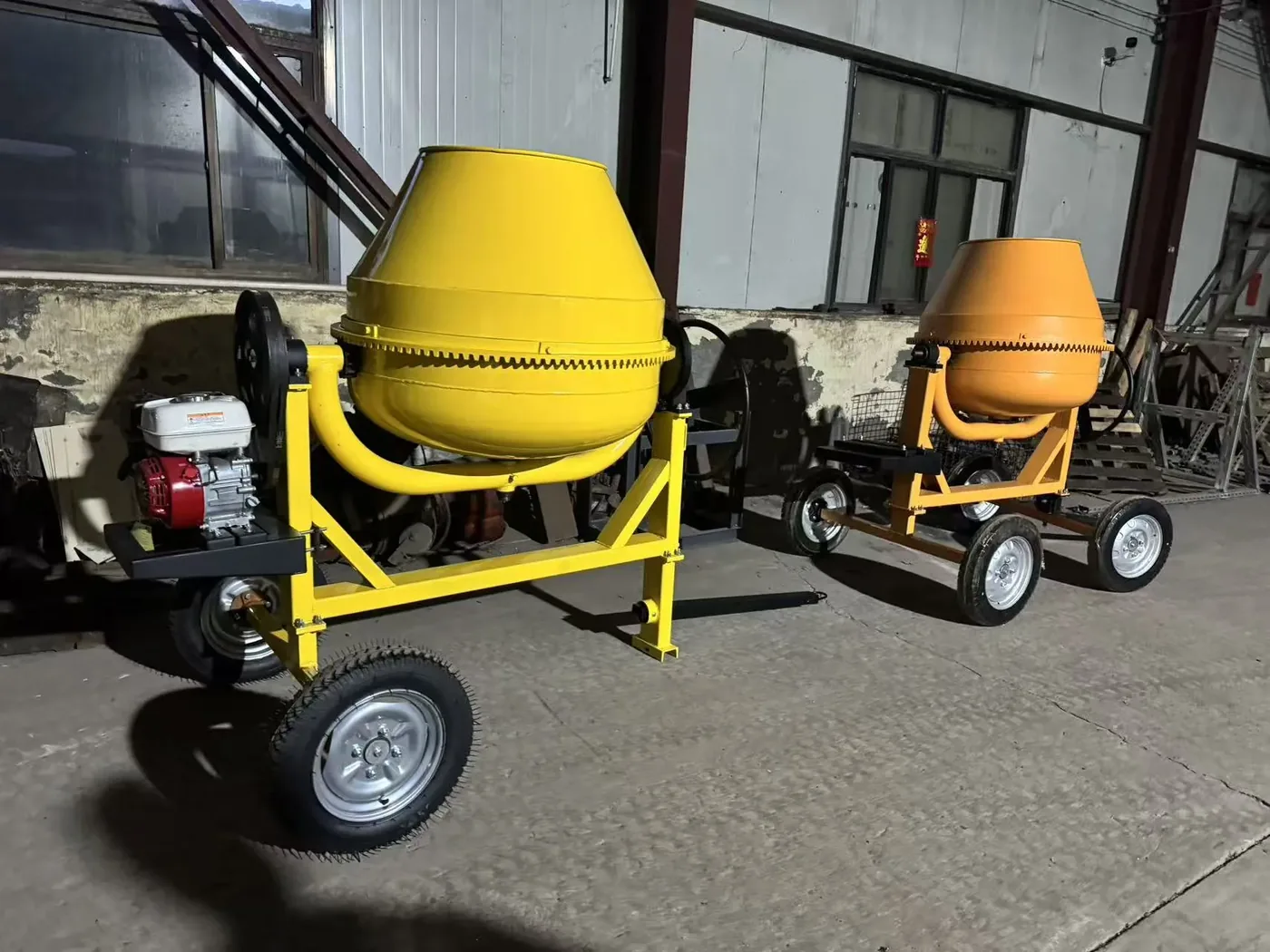 Diesel-powered concrete mixer, used to display equipment and structures related to diesel-powered concrete mixer