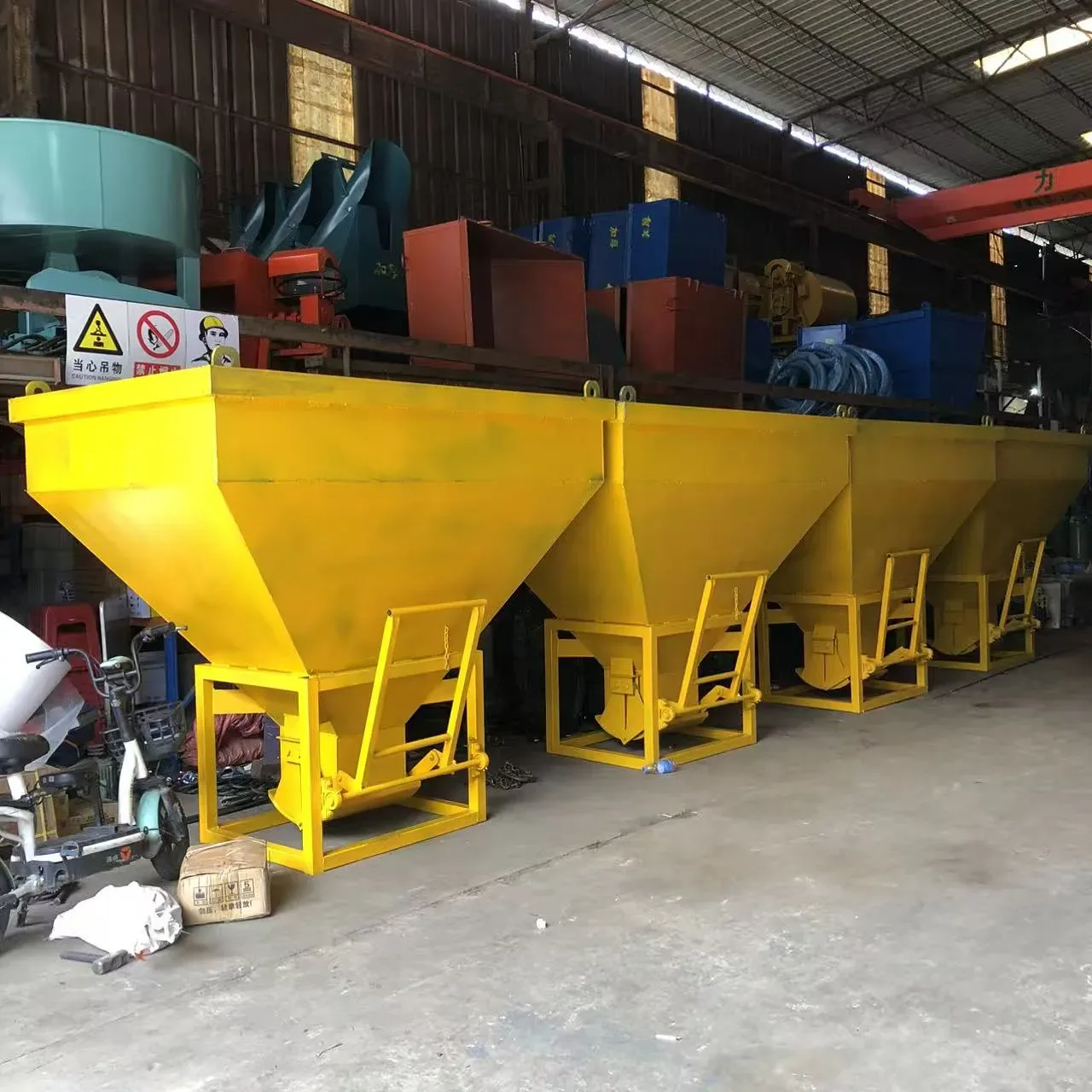Non-standard construction machinery customization, used to display equipment and structures related to non-standard construction machinery customization