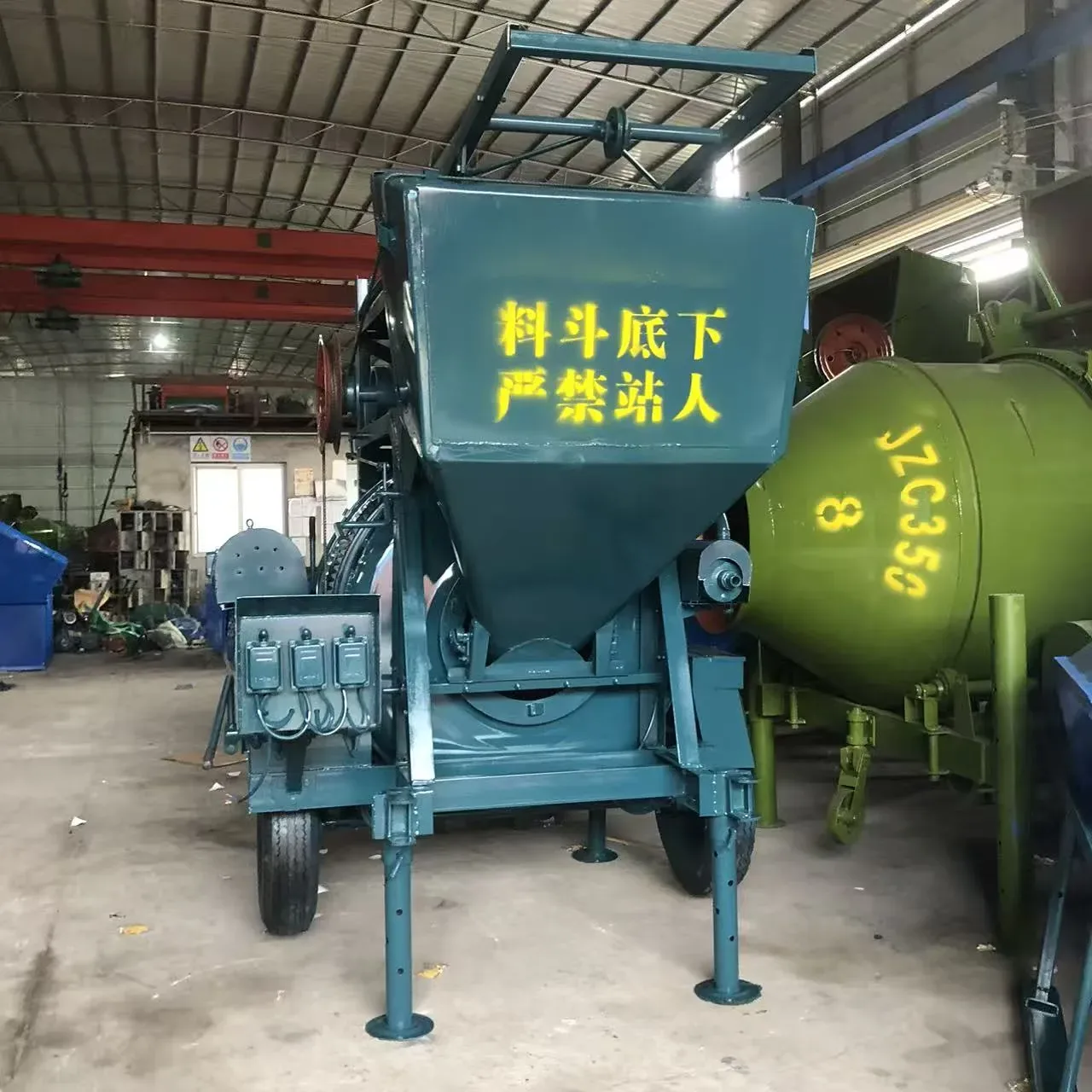 Electric stair-climbing transporter, used to show related equipment and structure of the electric stair-climbing transporter