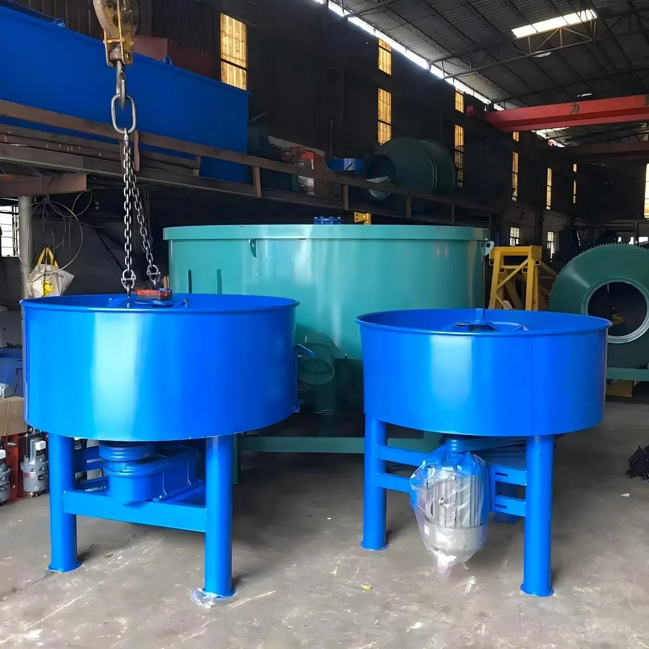 Flat port concrete mixer, used to display equipment and structures related to the flat port concrete mixer