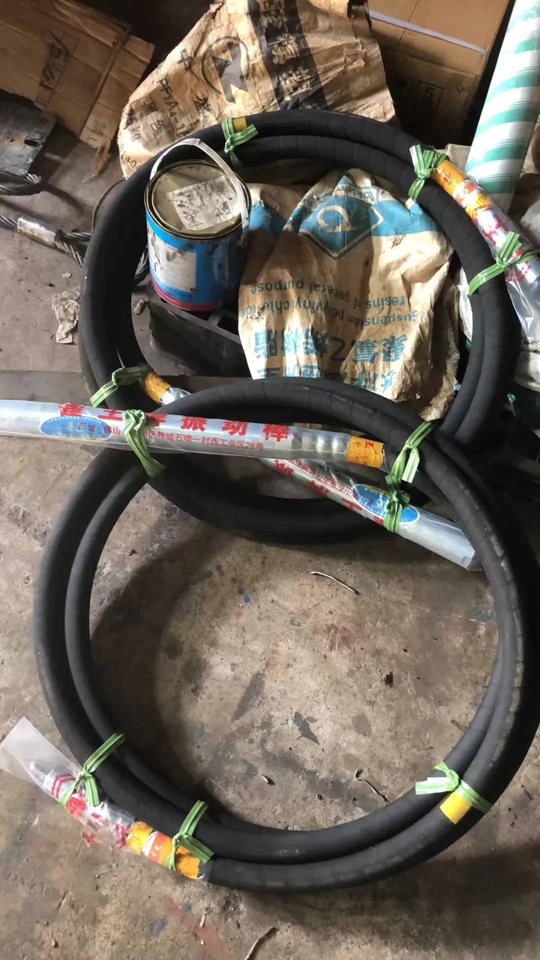 Concrete vibration equipment, used to display equipment and structures related to concrete vibration equipment.