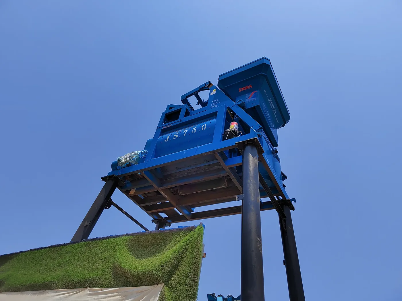 concrete equipment project site, used to display the complete set of equipment and structures related to ready-mix concrete batching plant.