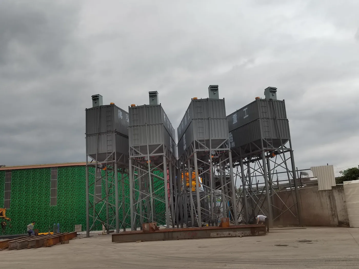 concrete equipment project site, used to display equipment and structures related to the concrete batching plant solution and project support