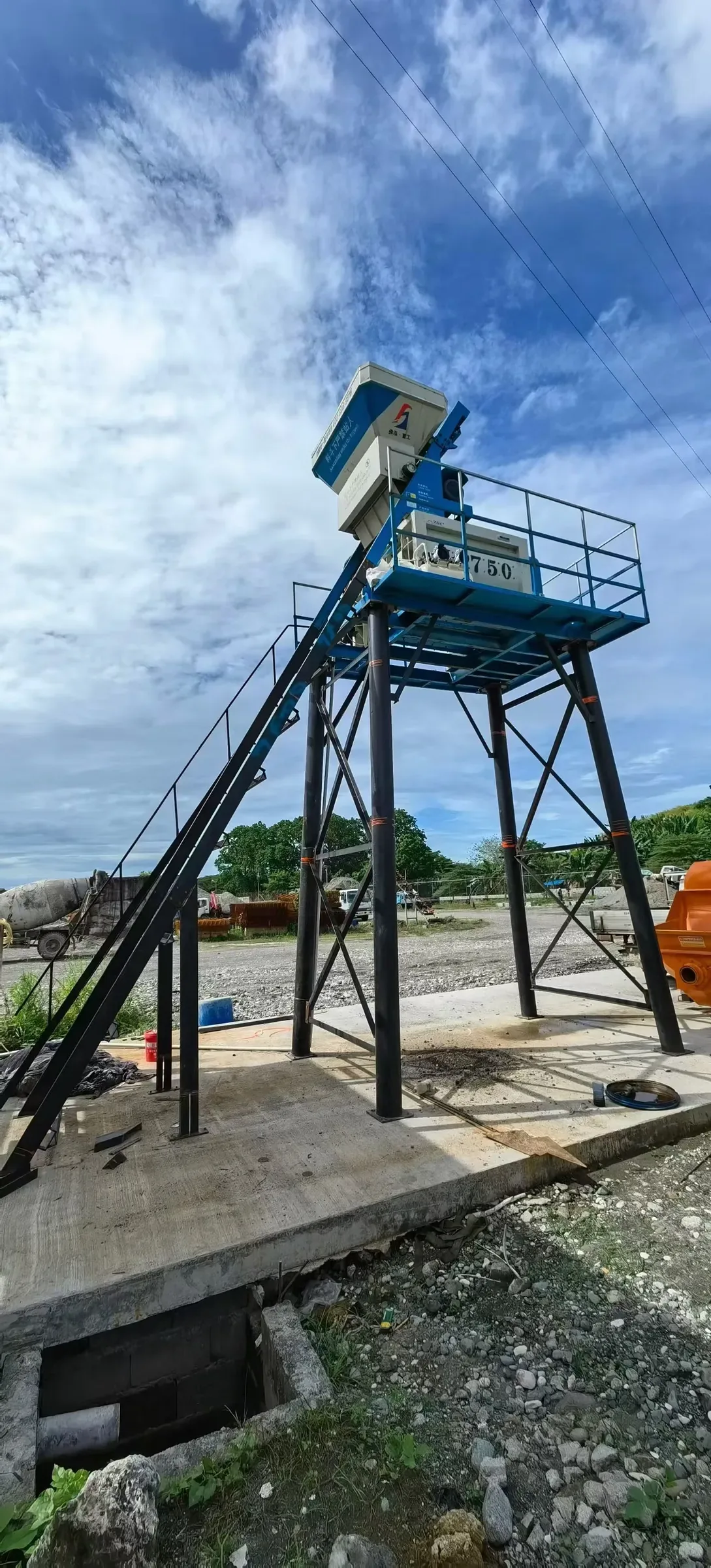 concrete equipment project site, used to display expansion and modification of existing concrete batching plant related equipment and structures