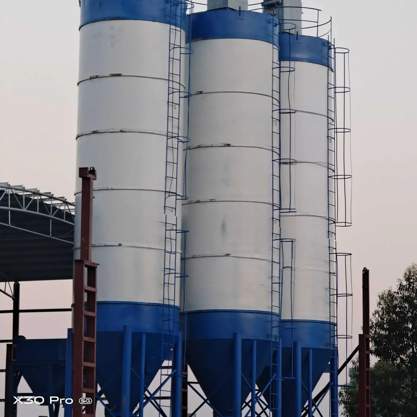 concrete equipment project site, used to display relevant equipment and structures of compact concrete batching plant