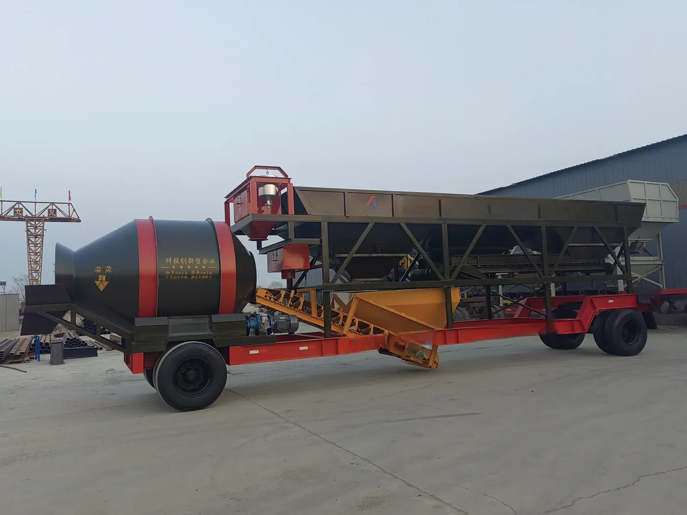 Foundation-free concrete mixing equipment, used to display equipment and structures related to compact concrete batching plant