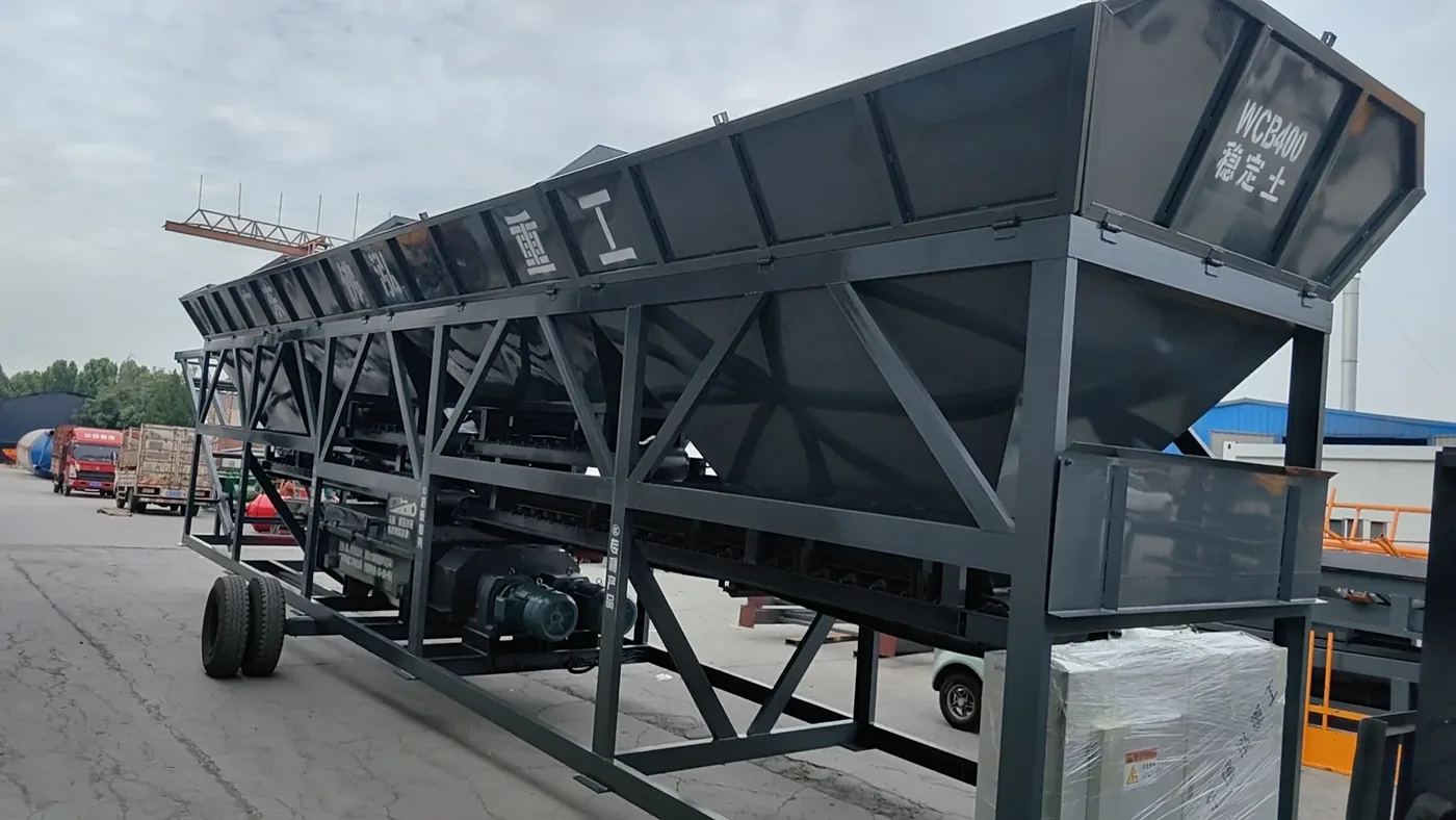 Integrated concrete mixing equipment, used to display concrete equipment packaging and international transportation related equipment and structures