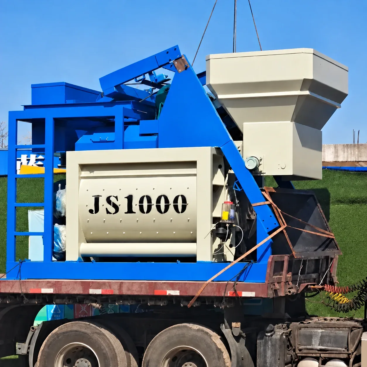 JS twin-shaft main mixer, used to show equipment and structures related to equipment production, inspection, and product documentation