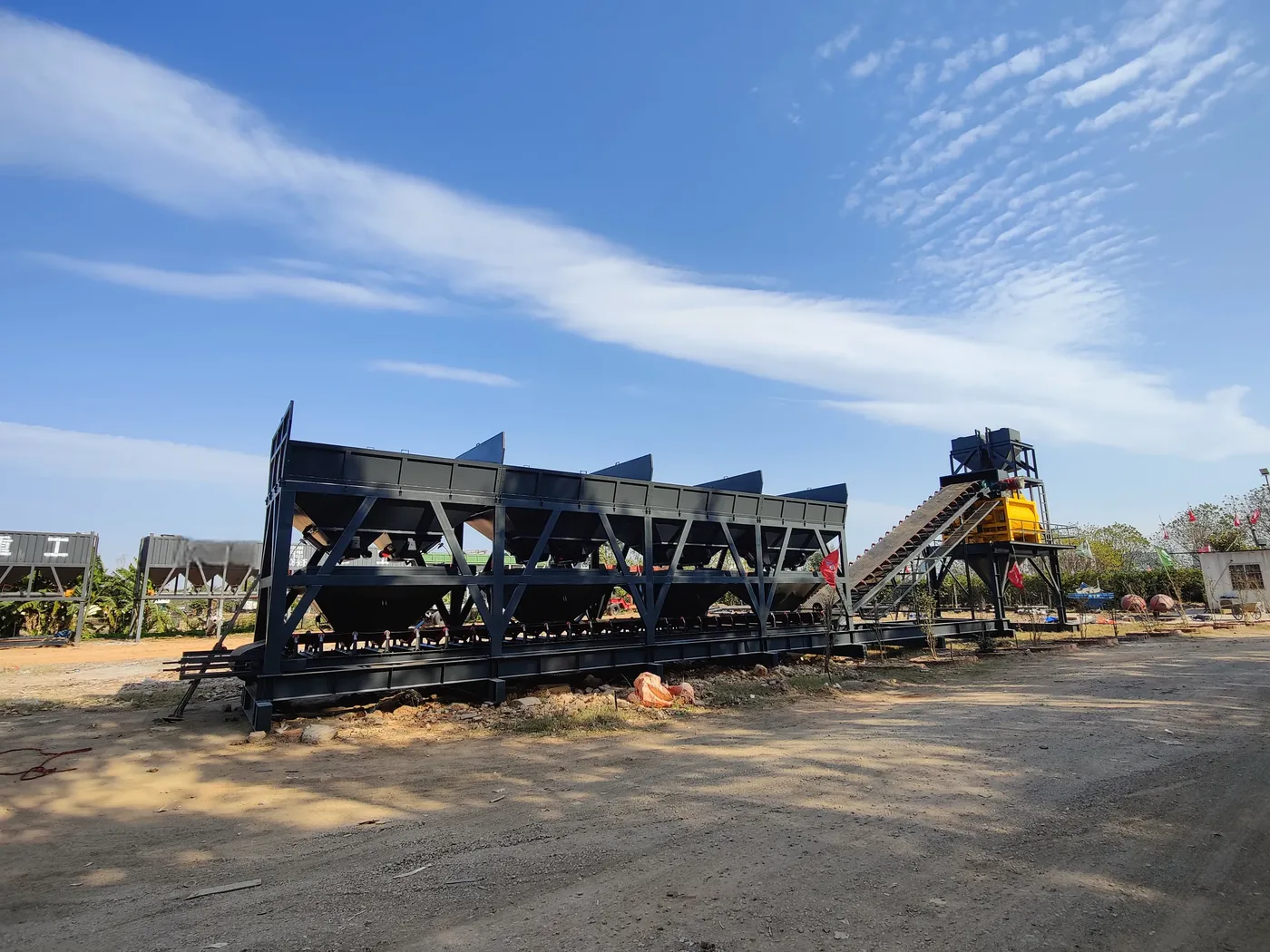 Modular batching, conveying, and mixing system, used to display equipment and structures related to the composition of the large concrete batching plant system