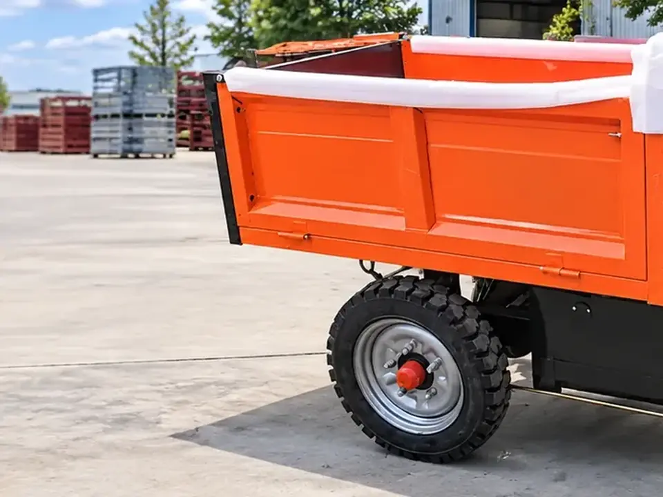 Actual photos of electric site transport vehicle products and equipment structure